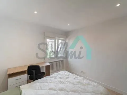 Pis de 104 m² a Oviedo