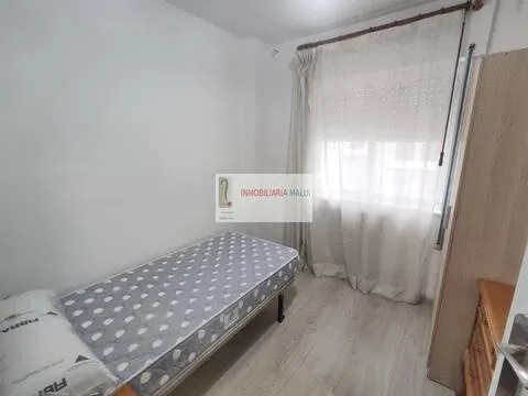 Pis de 80 m² a Oviedo