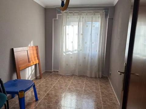 Pis de 103 m² a Almansa