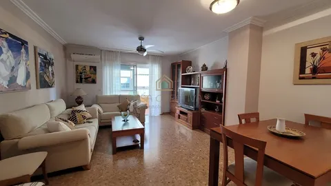 Pis de 134 m² a Sagunt