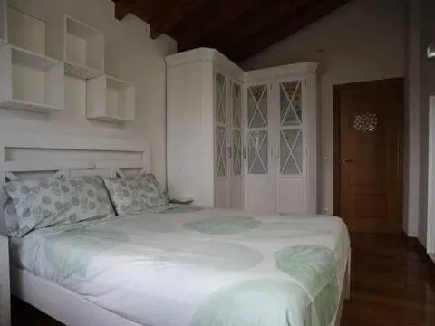 Casa de 216 m² a Udías