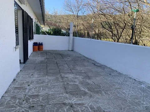 Appartement 230 m² à Bustarviejo