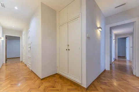 Chambre à louer, Valence