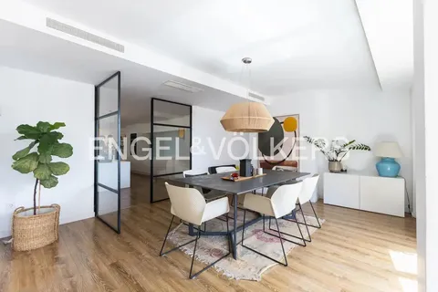 Pis de 275 m² a València