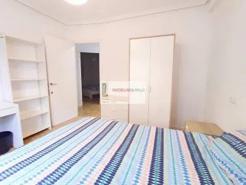 Pis de 130 m² a Oviedo