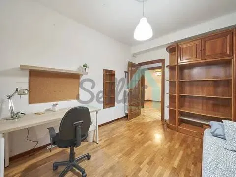 Pis de 112 m² a Oviedo