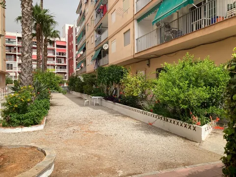 Pis de 74 m² a la Pobla de Farnals