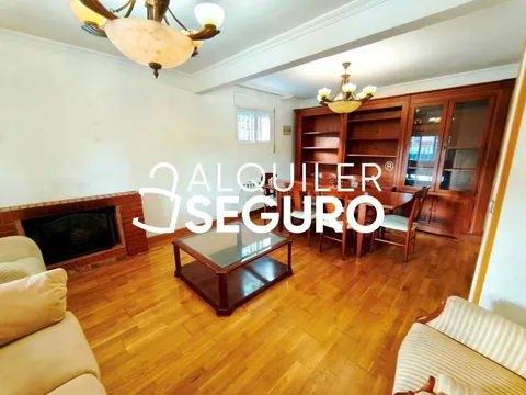 Casa de 220 m² a Casarrubios del Monte