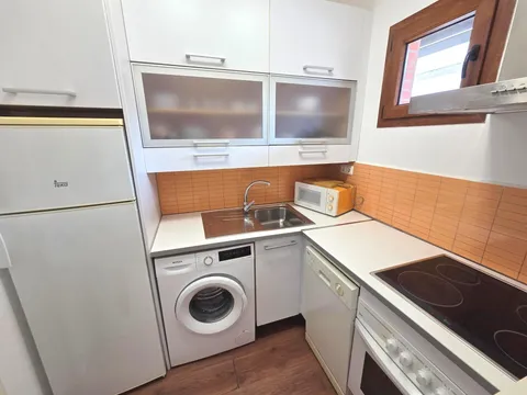 Pis de 80 m² a Algesires