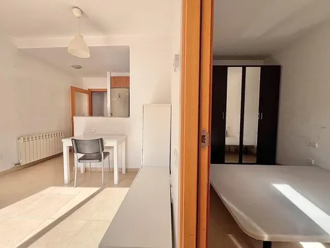 Pis de 44 m² a Terrassa