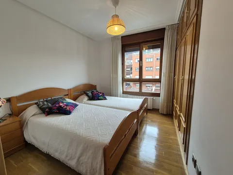 Pis de 82 m² a Oviedo