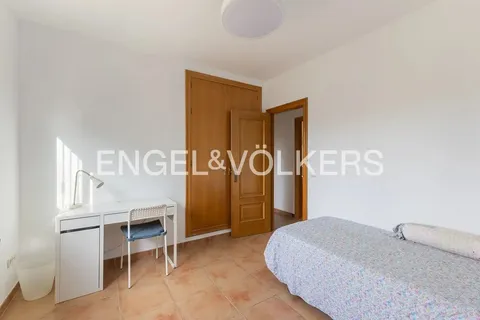 Casa de 350 m² a Petrés