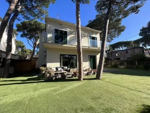 Casa de 168 m² a Castelldefels