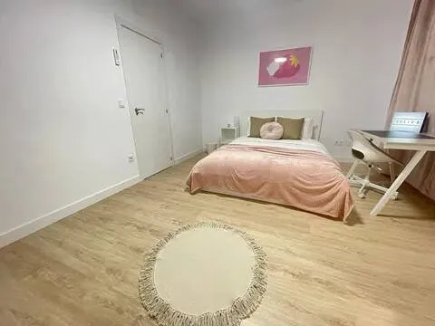 Zimmer zur Miete, Madrid (2/38)