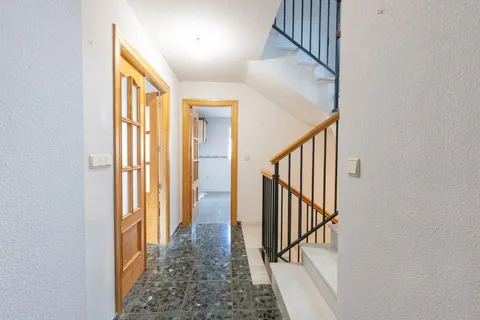 Pis de 158 m² a Gójar