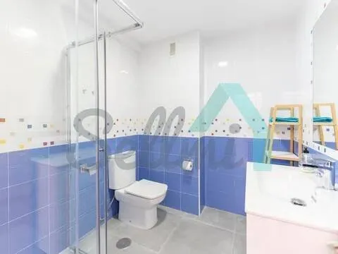 Pis de 98 m² a Oviedo