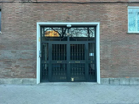 Кімната в оренду, Madrid