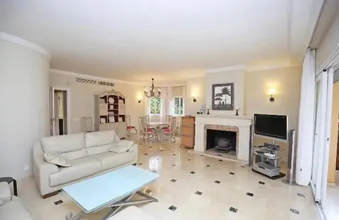 Casa 180 m² a Estepona