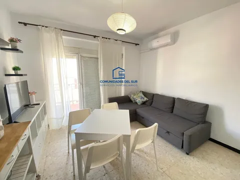 Piso de 48 m² en Cádiz