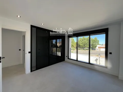 Maison 500 m² à Villamayor