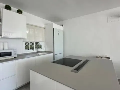 Pis de 380 m² a Estepona