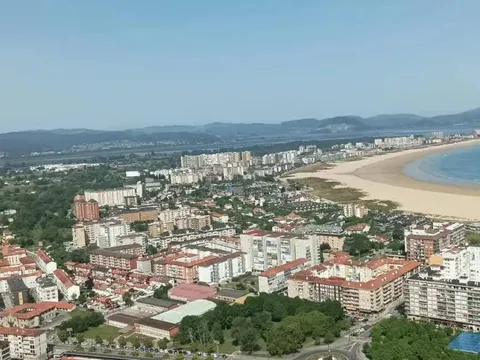 Pis de 70 m² a Laredo