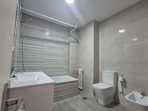Pis de 105 m² a Oviedo