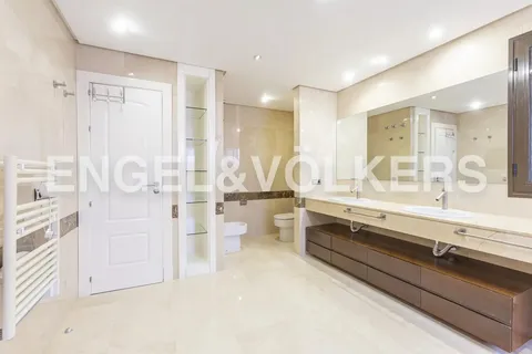 Appartement 720 m² à Las Rozas de Madrid