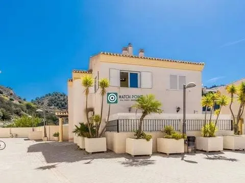 Apartamento 185 m² em Almuñécar