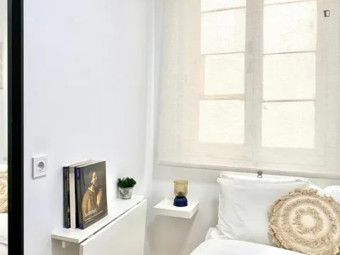Room for rent, Madrid