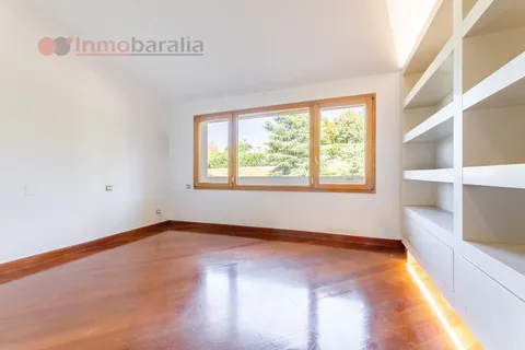 Pis de 800 m² a Pozuelo de Alarcón