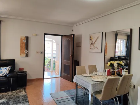 Flat 95 m² in Los Montesinos