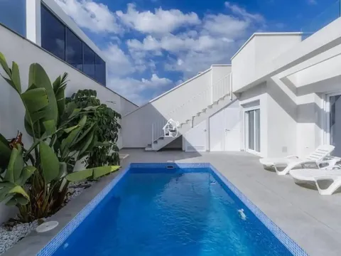 Casa 400 m² a Los Montesinos