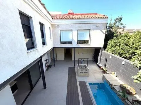 Квартира 250 м² в Castilleja de la Cuesta (2/55)