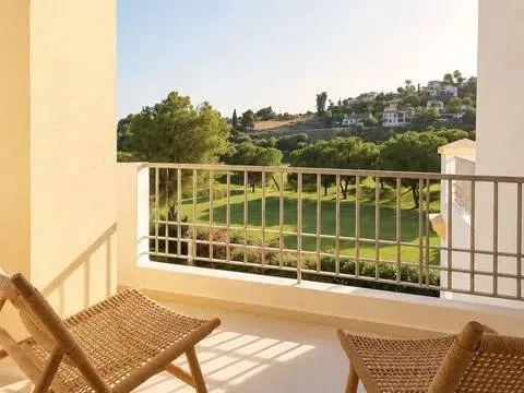 Flat 185 m² in Benahavís