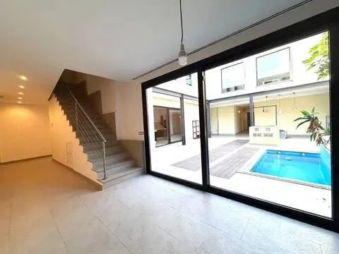 Appartamento 250 m² a Castilleja de la Cuesta