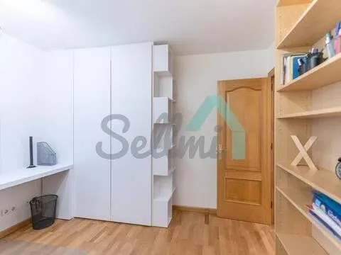 Pis de 117 m² a Oviedo