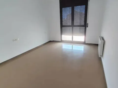 Pis de 75 m² a Sant Guim de Freixenet (3/5)