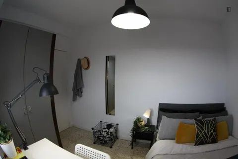 Habitació de lloguer, Madrid