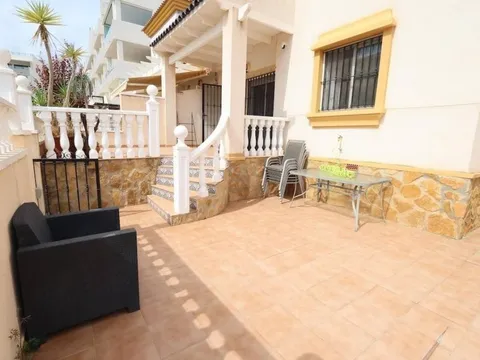 Pis de 110 m² a Oriola