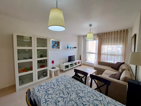 Piso de 89 m² en Roquetas de Mar (2/20)