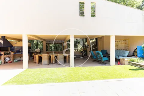 Haus 325 m² in Matadepera