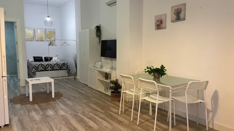 Квартира 45 м² в Малаге (2/12)