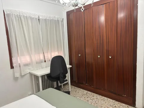 Pis de 70 m² a Saragossa (3/13)