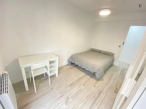 Chambre à louer, Madrid (3/12)