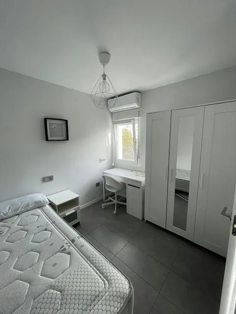 Pis de 65 m² a Sevilla (2/9)