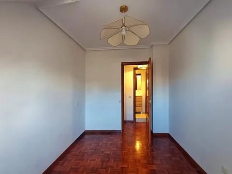 Pis de 114 m² a Oviedo