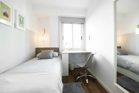 Chambre à louer, Valence