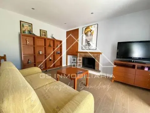 Casa de 300 m² a Lucena