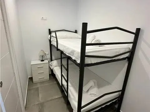 Casa de 80 m² a Árchez